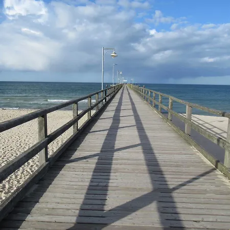 Granitz شقة غورين